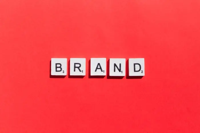 Membangun Brand dan Identitas Bisnis