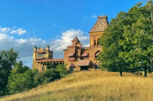 Rumah Mediterania 2 Lantai