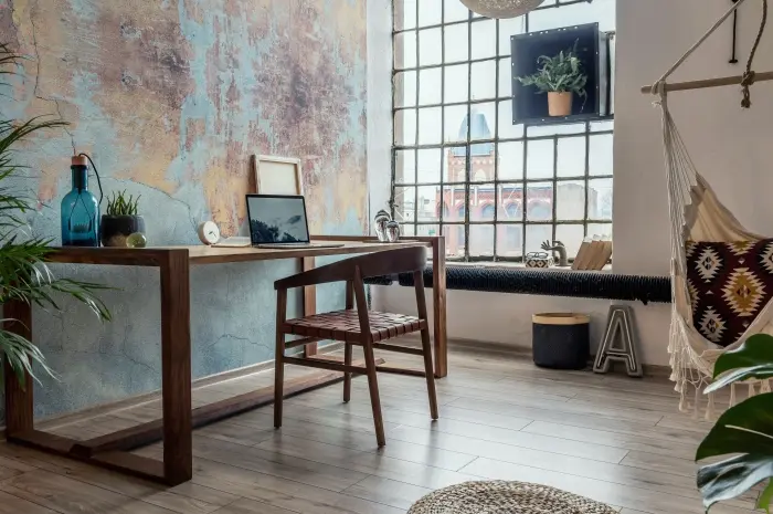 Dekorasi Eklektik dengan Floating Desk