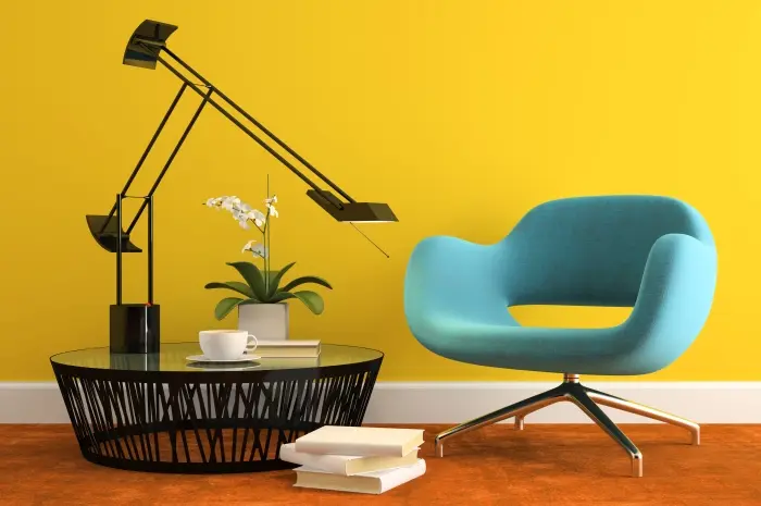 Furnitur Berwarna Cerah