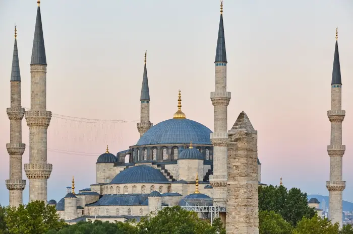 Masjid Sultan Ahmed (The Blue Mosque) - Turki
