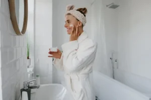 Rutinitas Perawatan Kulit Harian