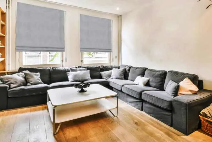 Tirai Roman Shades - Simpel dan Hemat Tempat